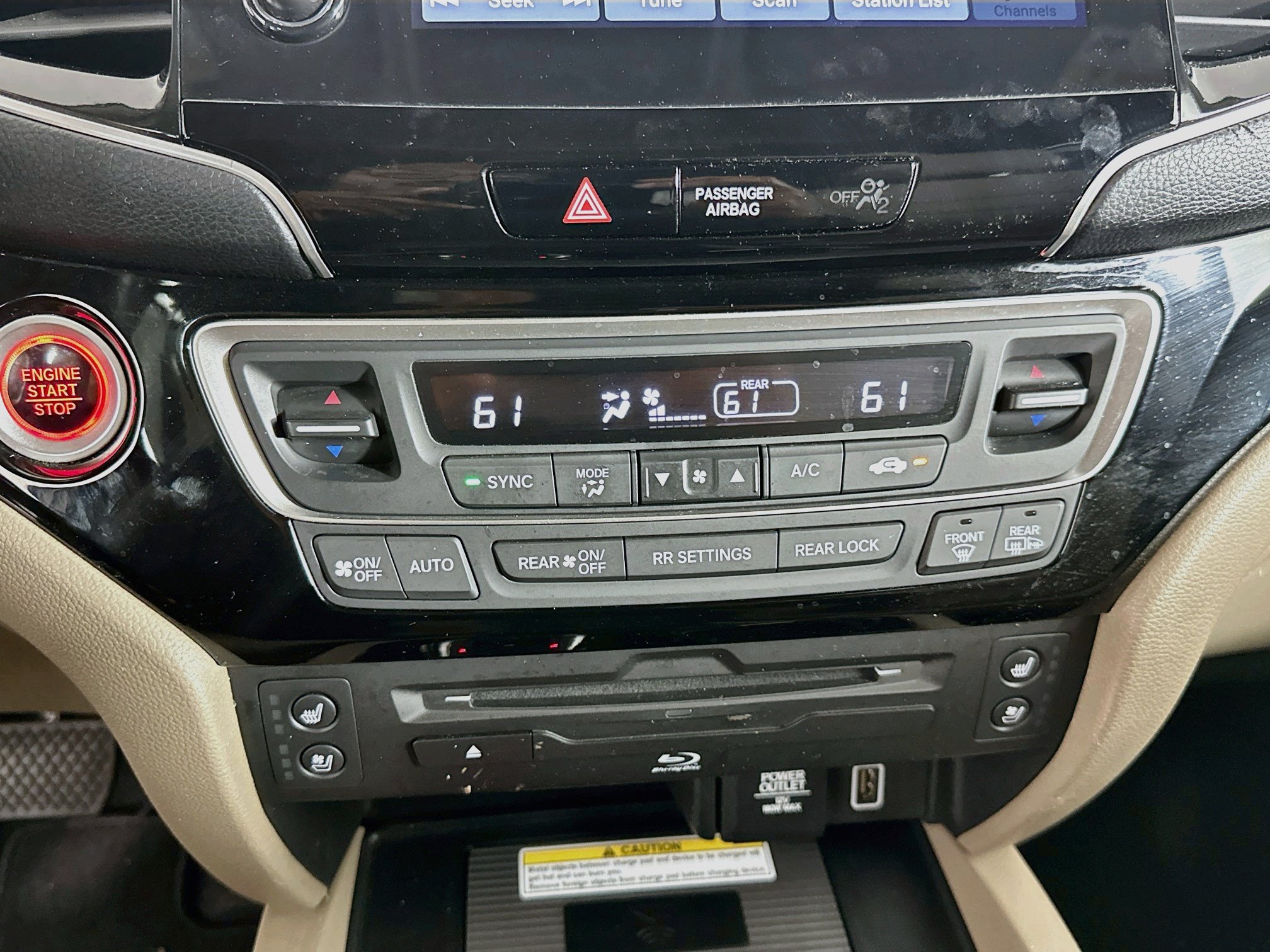 Used 2019 Honda Pilot Elite image 23