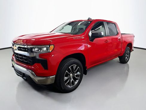 Used 2023 Chevrolet Silverado 1500 LT AWD/4WD image 5