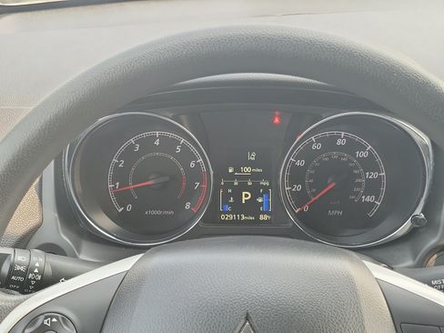 Used 2025 Mitsubishi Outlander Sport ES AWD/4WD image 21