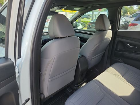 Used 2022 Hyundai Santa Cruz SEL Premium w/ Cargo Package AWD/4WD image 16