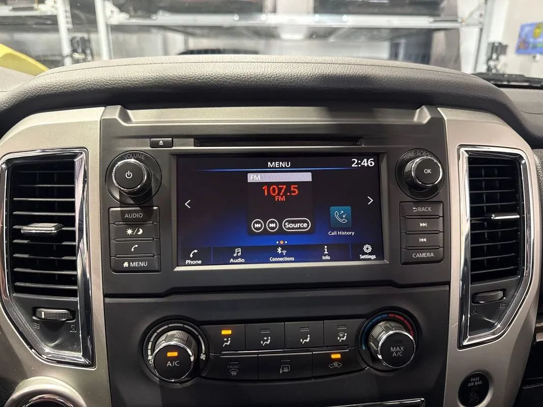 Used 2019 Nissan Titan SV AWD/4WD image 90