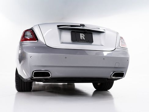 Certified 2022 Rolls-Royce Ghost w/ Ghost Package image 32