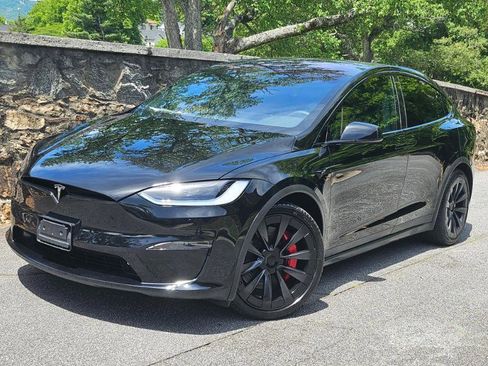 Used 2023 Tesla Model X Plaid AWD/4WD image 2