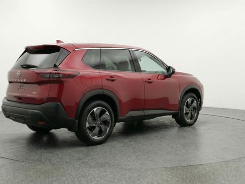Used 2025 Nissan Rogue SV image 9