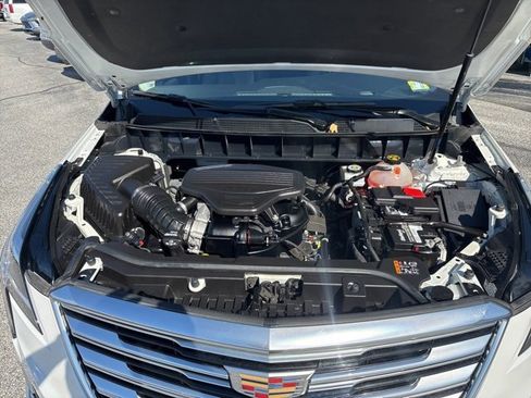 Used 2019 Cadillac XT5 Premium Luxury image 9