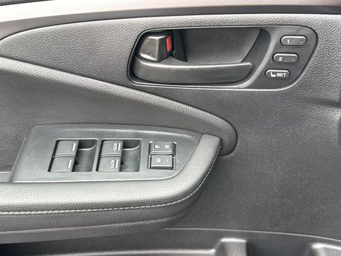 Used 2023 Honda Passport EX-L image 19