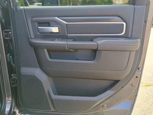 Certified 2026 RAM 2500 Big Horn AWD/4WD image 16