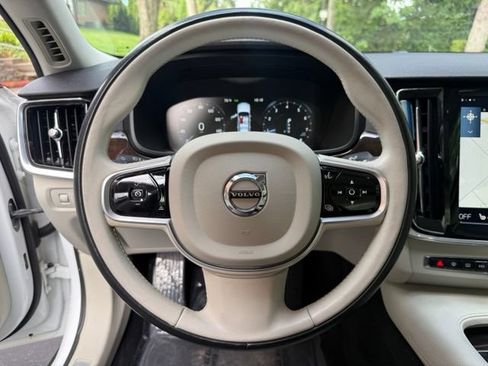 Used 2018 Volvo S90 T6 Momentum w/ Convenience Package AWD/4WD image 15