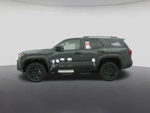 New 2026 Toyota 4Runner SR5 image 19