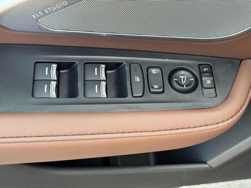 Certified 2025 Acura RDX w/ Technology Package AWD/4WD image 19