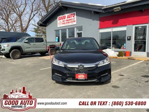 Used 2017 Honda Accord EX-L image 2