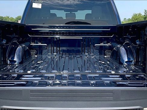 New 2025 Ford F150 Lightning Flash image 22