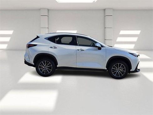 Used 2024 Lexus NX 250 FWD w/ Premium Package image 6