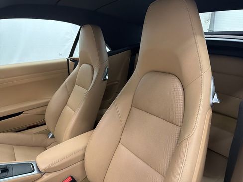 Used 2017 Porsche 911 Carrera image 14