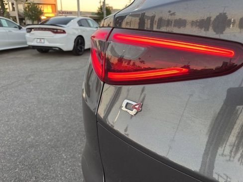 Used 2023 Alfa Romeo Stelvio Veloce image 6