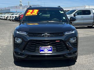 Used 2023 Chevrolet TrailBlazer RS w/ Sun and Liftgate Package AWD/4WD video 2