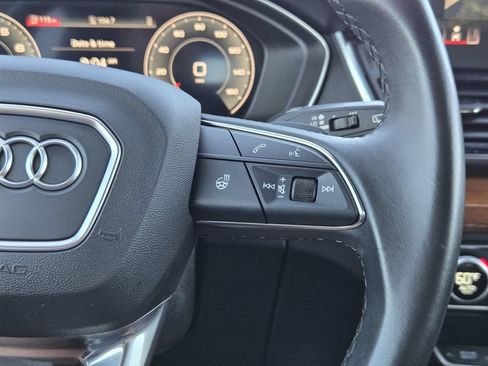 Used 2023 Audi Q5 2.0T Premium Plus w/ Premium Plus Package AWD/4WD image 18
