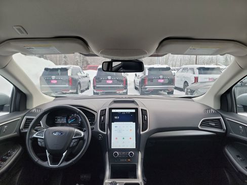 Used 2024 Ford Edge SEL image 26