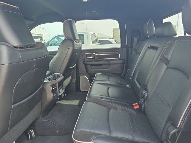 Used 2025 RAM 3500 Laramie AWD/4WD image 14