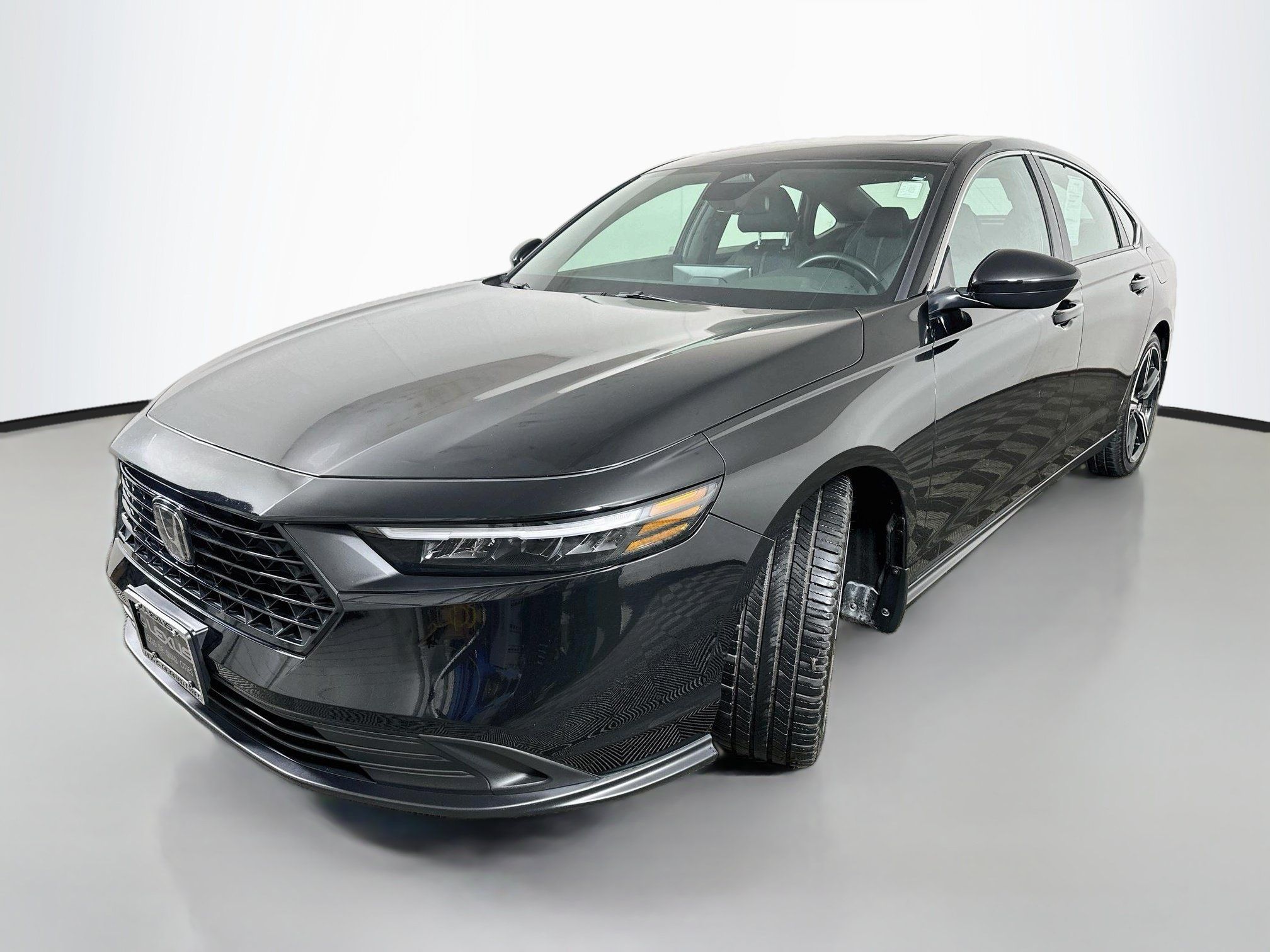 Used 2024 Honda Accord Sport image 3