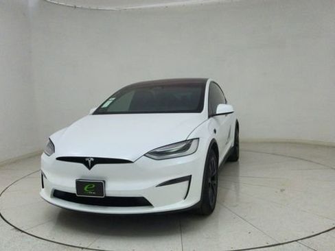 Used 2023 Tesla Model X image 68