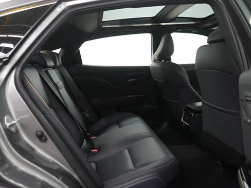 Used 2026 Toyota Crown Limited w/ Advanced Technology Package image 12