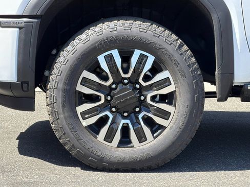 New 2026 GMC Sierra 2500 Denali Ultimate AWD/4WD image 25