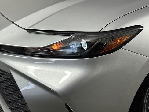 Used 2025 Toyota Camry LE FWD image 3