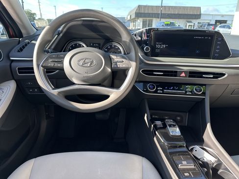 Used 2023 Hyundai Sonata SEL image 15