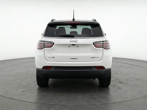 Used 2025 Jeep Compass Limited AWD/4WD image 7