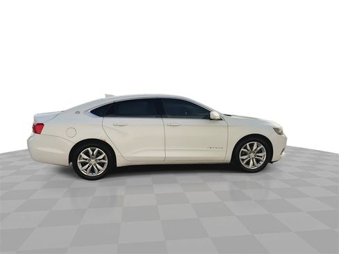 Used 2017 Chevrolet Impala LT image 9