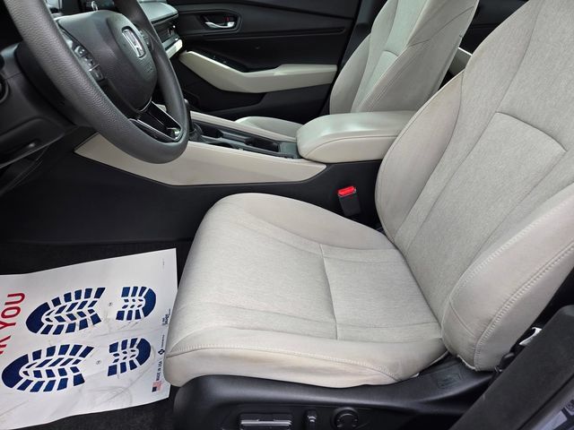 Certified 2023 Honda Accord EX image 15