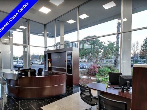 Used 2021 Ford Explorer XLT image 29