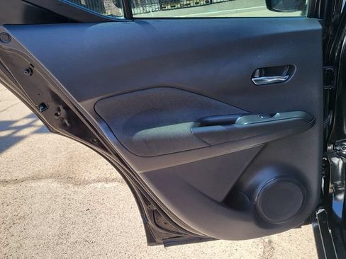 Used 2019 Nissan Kicks SV FWD image 22