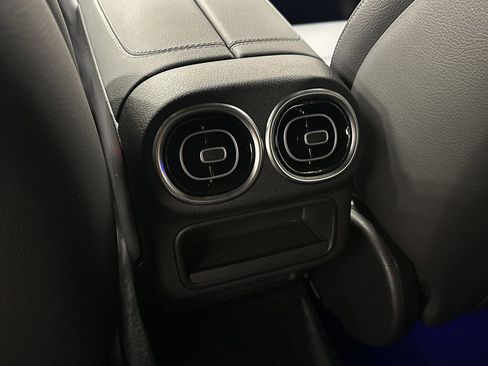 Certified 2024 Mercedes-Benz GLC 300 4MATIC image 25