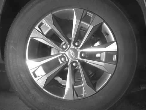 Used 2025 Chevrolet Equinox LT FWD image 15