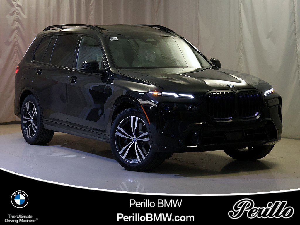 Used 2027 BMW X7 xDrive40i w/ M Sport Package AWD/4WD image 1