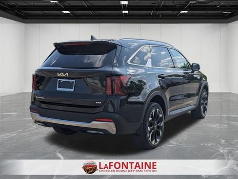 Used 2025 Kia Sorento X-Line EX AWD/4WD image 5