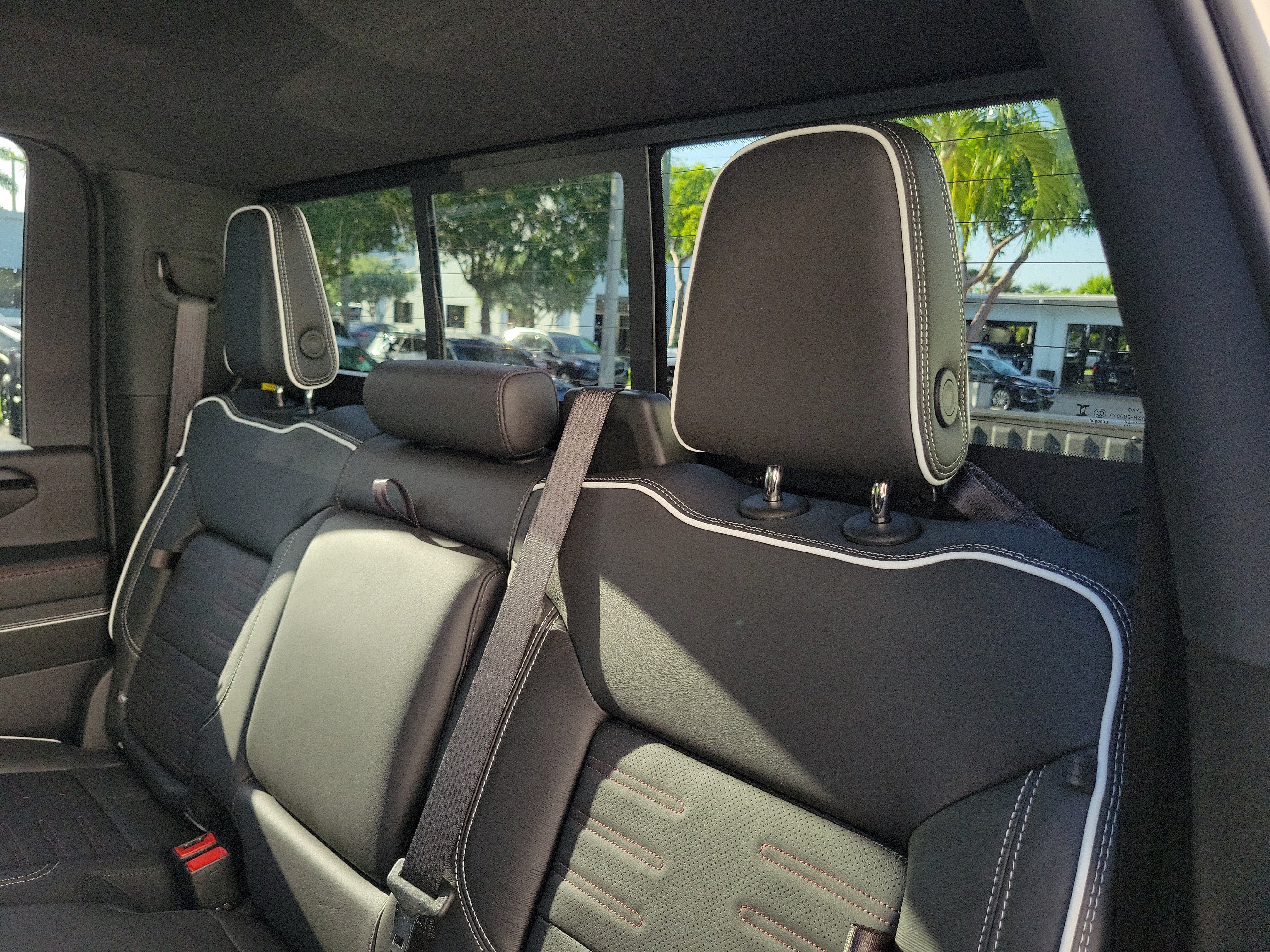 New 2026 GMC Sierra 2500 AT4X w/ AT4X AEV Edition AWD/4WD image 14