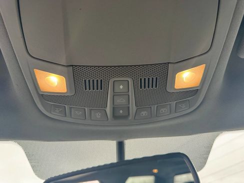 Used 2017 Ford F250 Lariat w/ FX4 Off-Road Package image 29