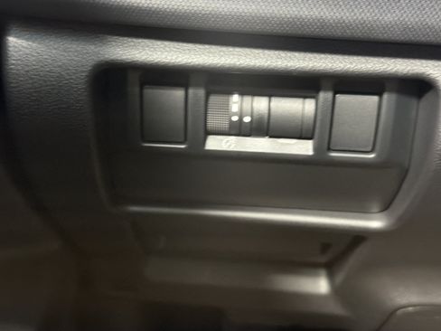 Certified 2026 Subaru Forester Premium AWD/4WD image 25