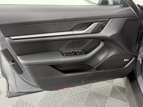 New 2025 Porsche Taycan image 14