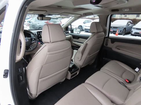 Certified 2023 Honda Odyssey Elite image 16