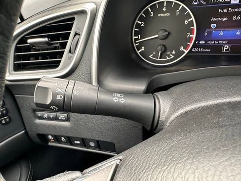 Used 2020 Nissan Murano SL image 16