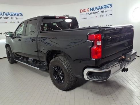 Used 2025 Chevrolet Silverado 1500 LT AWD/4WD image 6