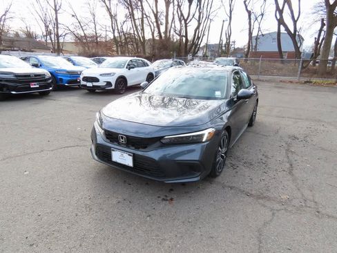 Certified 2022 Honda Civic EX-L image 1