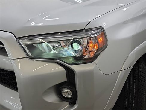 Certified 2024 Toyota 4Runner SR5 image 27