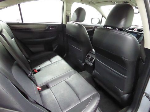 Used 2015 Subaru Legacy 3.6R Limited image 31