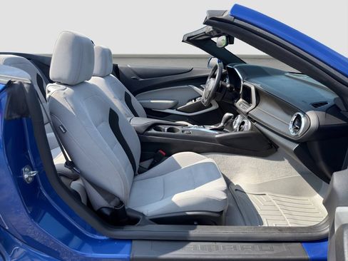 Used 2023 Chevrolet Camaro SS RWD image 18