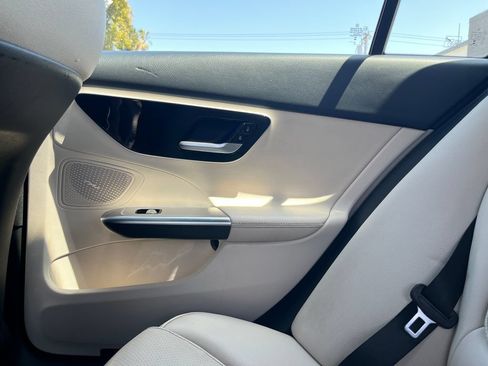 Used 2024 Mercedes-Benz C 300 Sedan image 18
